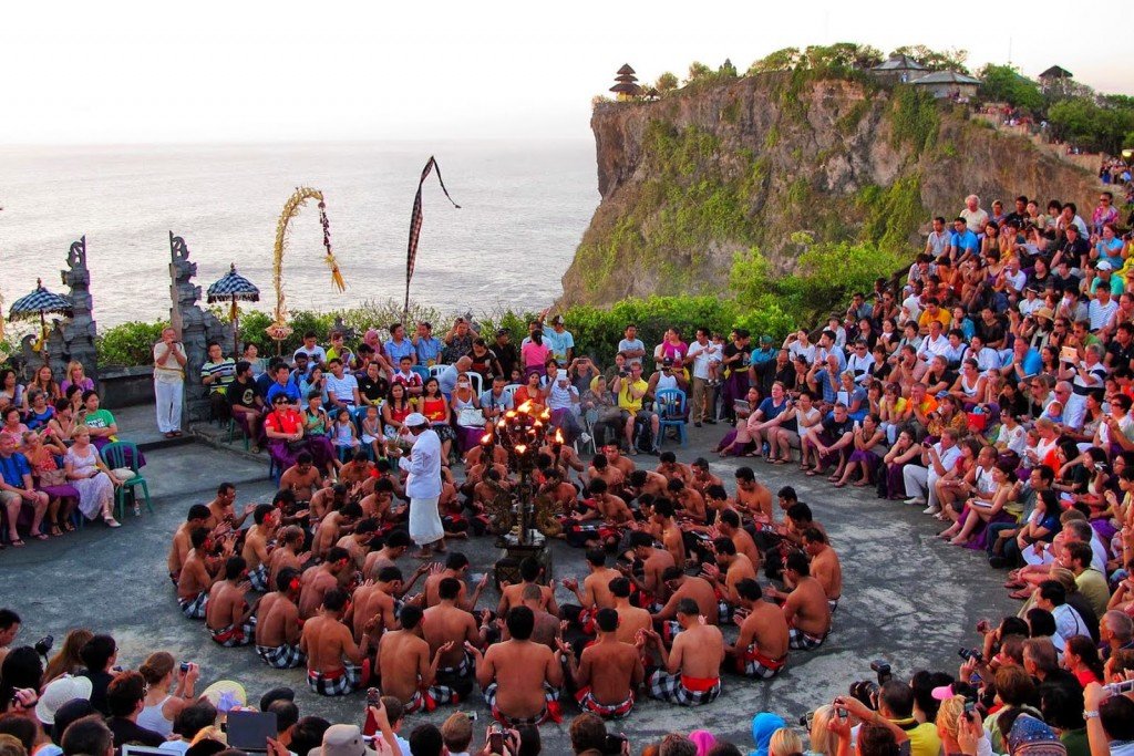 Kecak & Fire dance at Uluwatu Temple with stunning Sunset view, Bali Island - Mari Bali Tours 